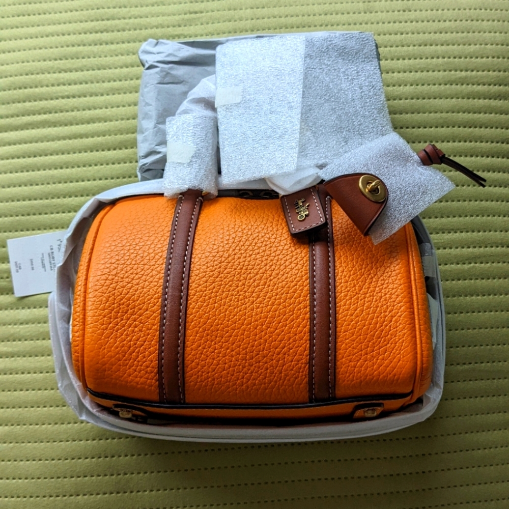 Coach Ruby satchel 18 in color papaya